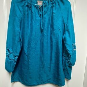 Boho Chic Chico's Sz 1 Teal Blue Tie Front Peasant Blouse w Embroidered Sleeve